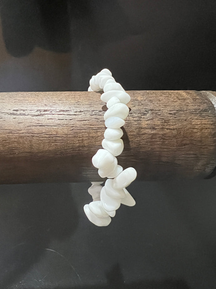 Snow Quartz Crystal Chip Bracelet