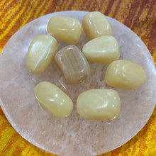 Load image into Gallery viewer, Yellow Calcite Tumbled / Tumble Stone / Tumbles
