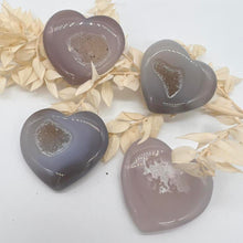 Load image into Gallery viewer, Druzy Agate Crystal Heart Carving Agate Heart
