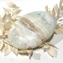 Load image into Gallery viewer, Caribbean Calcite Crystal Palm Stone Blue Crystal PalmStone
