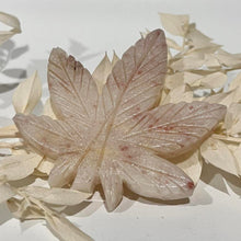 Load image into Gallery viewer, Leaf Crystal Carving Leaf Shape Crystal
