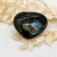 Load image into Gallery viewer, Labradorite Crystal Heart with Great Flash Labradorite Crystal Heart
