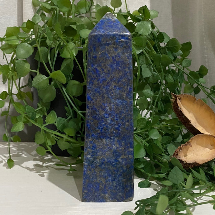 Lapis Lazuli Tower Point Crystal