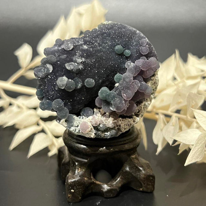 Grape Agate Crystal sphere Crystal Ball Specimen Gift