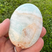 Load image into Gallery viewer, Caribbean Calcite Crystal Palm Stone Blue Crystal
