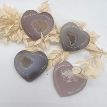 Load image into Gallery viewer, Druzy Agate Crystal Heart Carving Agate Heart
