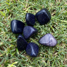 Load image into Gallery viewer, Blue Gold Stone Tumbled / Tumble Stone / Tumbles
