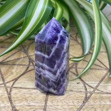 Load image into Gallery viewer, Chevron Amethyst Dream Amethyst Mini Crystal Tower Point Generator
