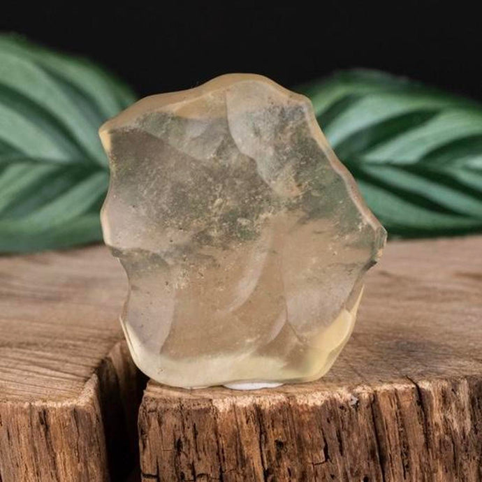 Libyan Dessert Glass LDG Crystal 11.46g  in weight