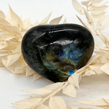 Load image into Gallery viewer, Labradorite Crystal Heart with Great Flash Labradorite Crystal Heart
