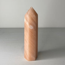 Load image into Gallery viewer, Peach Aventurine Crystal Tower Point Generator
