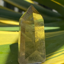 Load image into Gallery viewer, Gold Rutilated / Rutile / Angel Hair Quartz Tower
