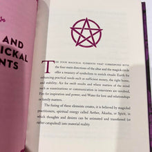 Load image into Gallery viewer, A Little Bit of Wicca   An Introduction to Witchcraft:   By Cassandra Eason Book
