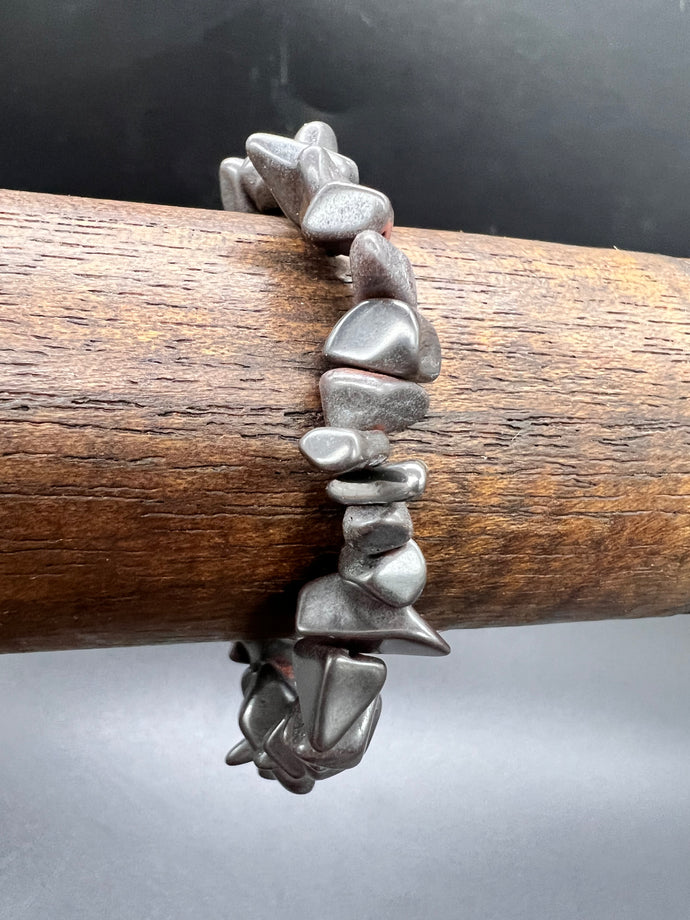 Hematite Crystal Chip Bracelet