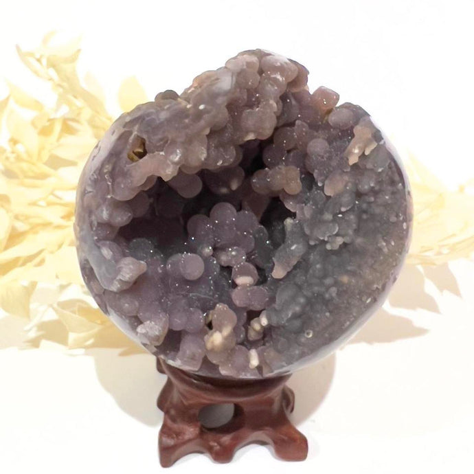 Grape Agate Crystal sphere Crystal Ball Specimen Gift