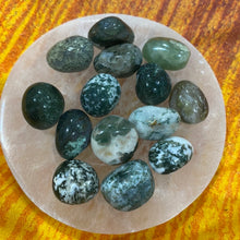 Load image into Gallery viewer, Moss Agate Tumbled /Tumble Stone
