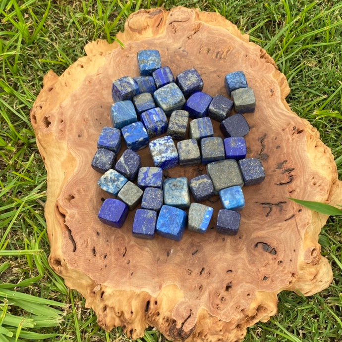 Lapis Lazuli cubed Tumble-stone / tumbled stone